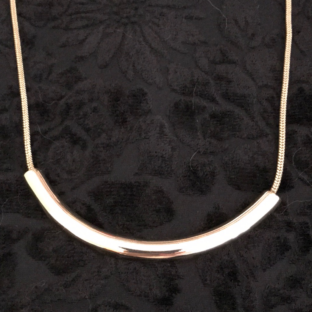 Sharp Necklace